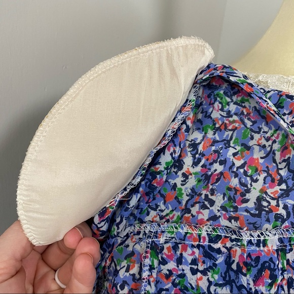 Vintage 80’s Blue Multi-Print Pleated Peplum Button-Up Blouse with Lace Collar - Picture 8 of 13